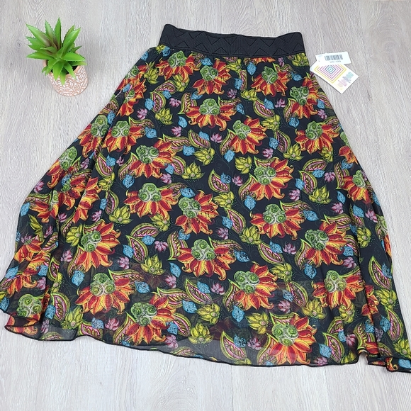 Lularoe XXS Lola Floral Skirt NWT